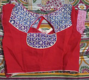 Silk and Embroidery Sarees With Streched Blouse
