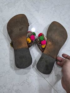 fancy chappal