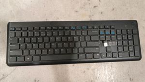 Wireless Bluetooth Keyboard with Mouse - Dell KM11