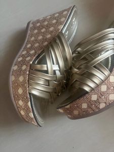 stock clearance catwalk gold wedges