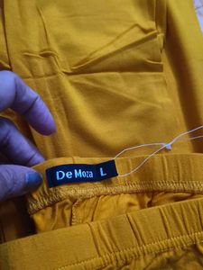 New Mustard Leggings with Tag