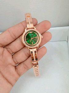 GUESS PREMIUM QUALITY LADIES WATCH AT SALE