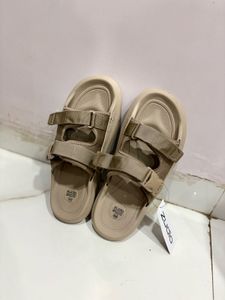 Comfortable Beige Sandals