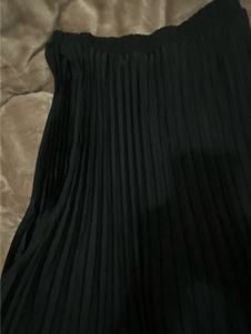 Black Pleated Midi Skirt