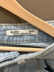 Light Wash Wide Leg Jeans