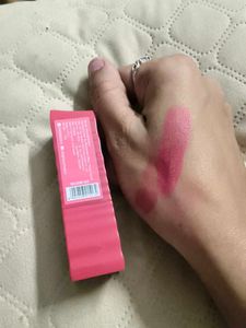 Hilary Rhoda &amp; Seven Seas Lip Duo