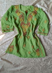 Lucknowi Short Kurti