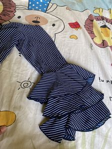 Stylish Navy Striped Cold Shoulder Top