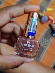 4 Pcs Nail Polish Combo Set