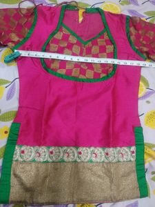 Beautiful Rajputi Poshak
