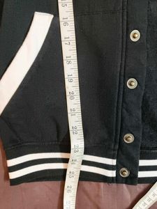 Varcity Jacket (unisex)