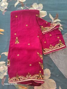 Elegant Pink 🩷 Saree