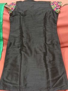 ComboOffer-GentlyUsed Crm&amp;Green+Black&amp;GreenEmbro