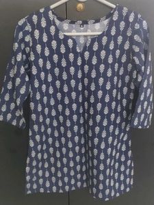 Stylish Blue Leaf Print Kurta