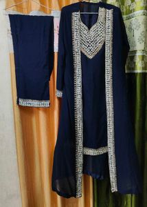 Elegant Navy Blue Embroidered Kurta Set