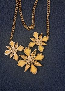 OFF WHITE AND GOLDEN NECKPIECE