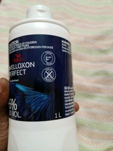 Wella Welloxon Perfect Creme Developer, negotiable