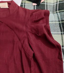 Burgundy Puff Sleeve Top