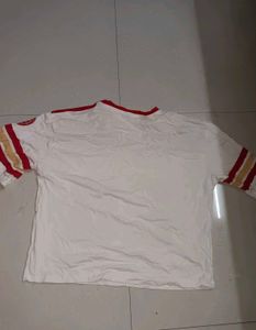 Retro "Winner 28" Graphic T-Shirt
