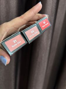 pilgrim matte me up lipstick