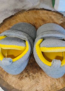 baby Soft Shoes 6-9 Months