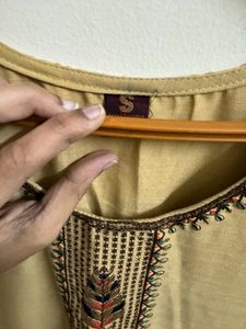 Kurta Set With Dupatta
