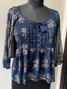 Abercrombie & Fitch Transy Top