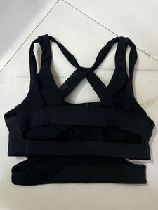 Stylish Black Sports Bra