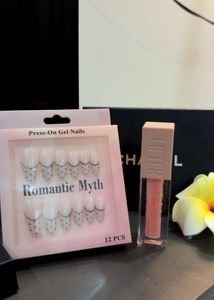 Combo - Maybelline Lifter Gloss & Nail Set