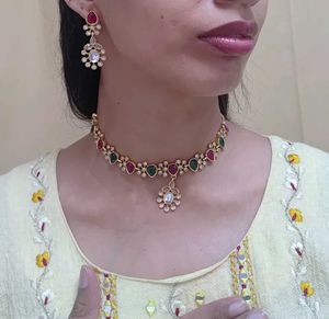 Stunning Red &amp; Green Stone Necklace Set