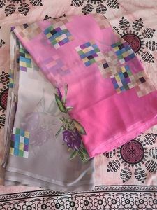 Beautiful Pink & Grey Floral Saree