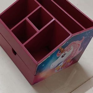 Pen stand
