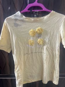 Cute Yellow T-Shirt with Flower Applique