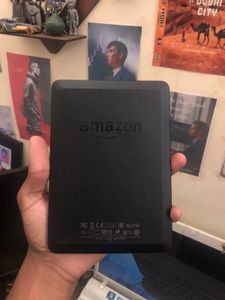 Amazon kindle E-book