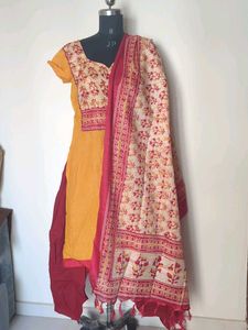 Elegant Cotton Kurta Set with Printed Dupatta