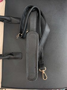 RIO Black Handbag