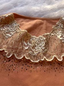 Vintage Peach Embellished Fitted Top🤌🏻💕