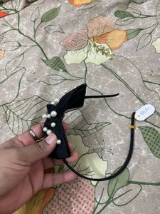 Black Pearl Bow Headband