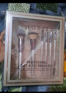 Swiss Beauty Professional Brush Set