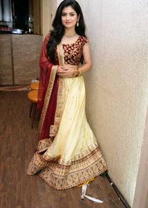 Exquisite Bridal Lehenga Choli Set