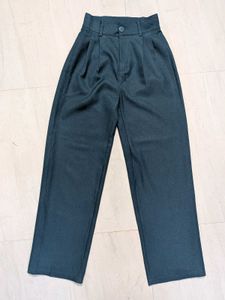 Stylish Wide-Leg Trousers