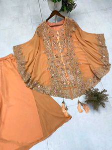 Elegant Embroidered Kurta Set