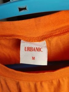 Urbanic - Cute Orange Daisy Crop Top