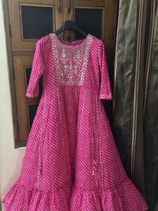 Stunning Pink Embroidered Kurta
