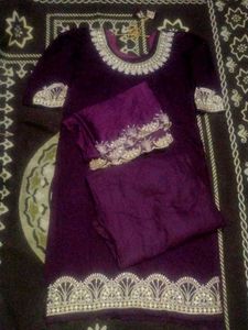 Elegant Purple Kurta Set with Embroidery