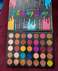 Daroge 35-Color Eyeshadow Palette ("Blending Game"