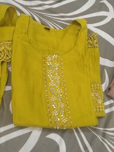 Stylish Yellow Kurta Set with Mirror Work