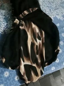 Elegant Black Maxi Dress with Bell Sleeves