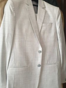 new 👌📣Classic Light Grey Blazer 3 pics