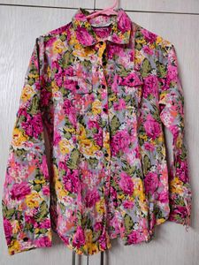 Vibrant Floral Print Button-Up Shirt